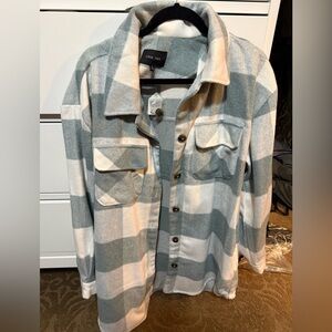 Love tree shacket NWT